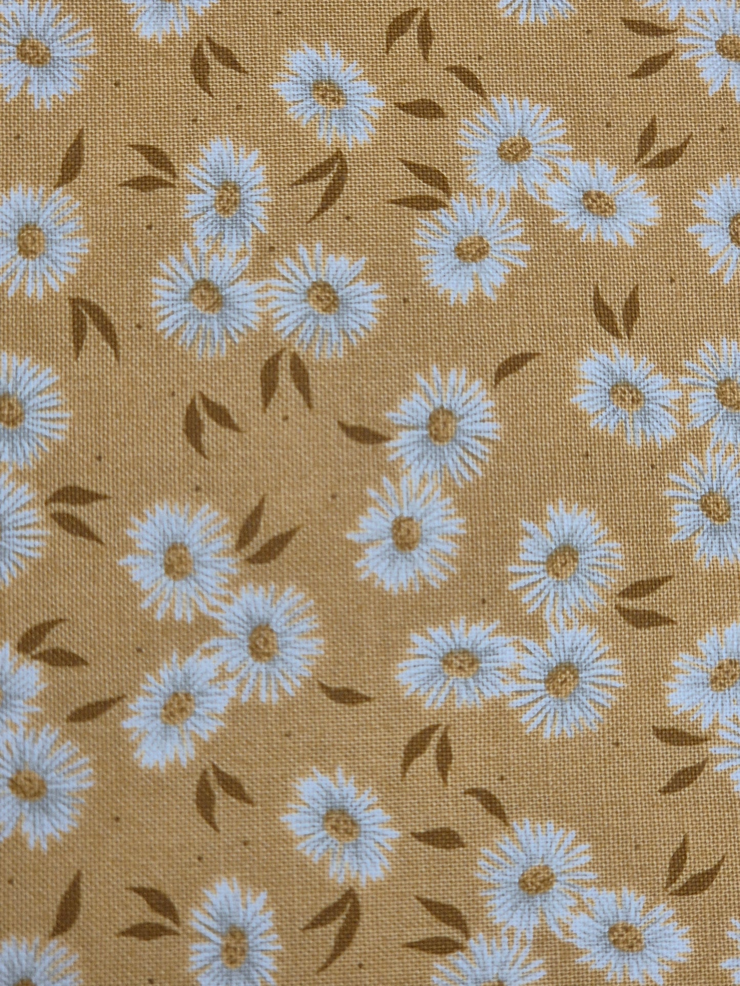 Seaglass Summer for Moda Daisy pattern Sunshine background 43181 18