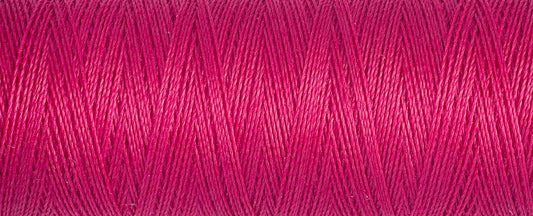 Gutermann magenta thread 100m