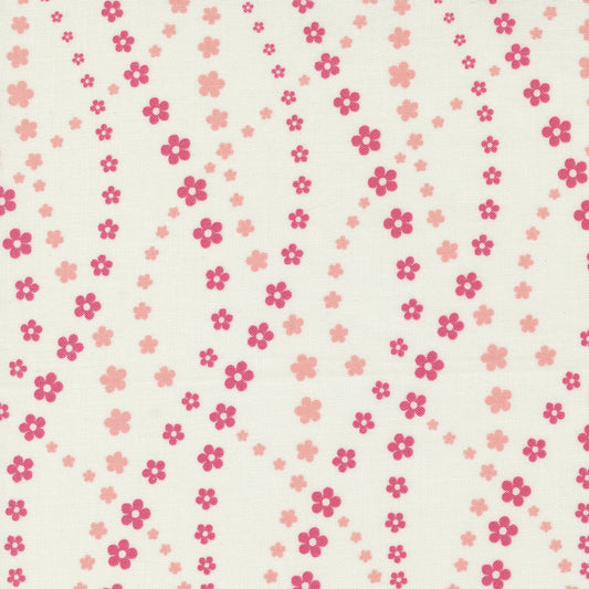 Flower Power from Moda - wavy design in pink 33716 21